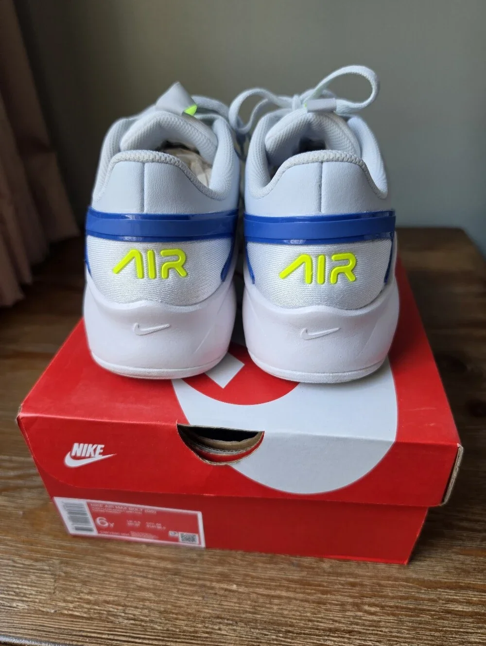 Nike Air Max Volts 6Y